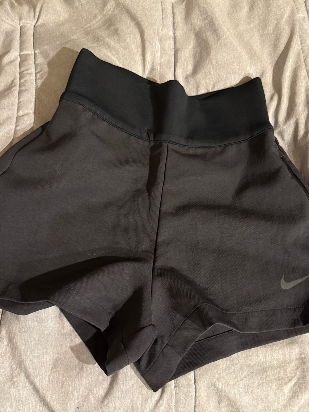 Nike Black High-Rise Athletic Shorts with Subtle Swoosh sizs S